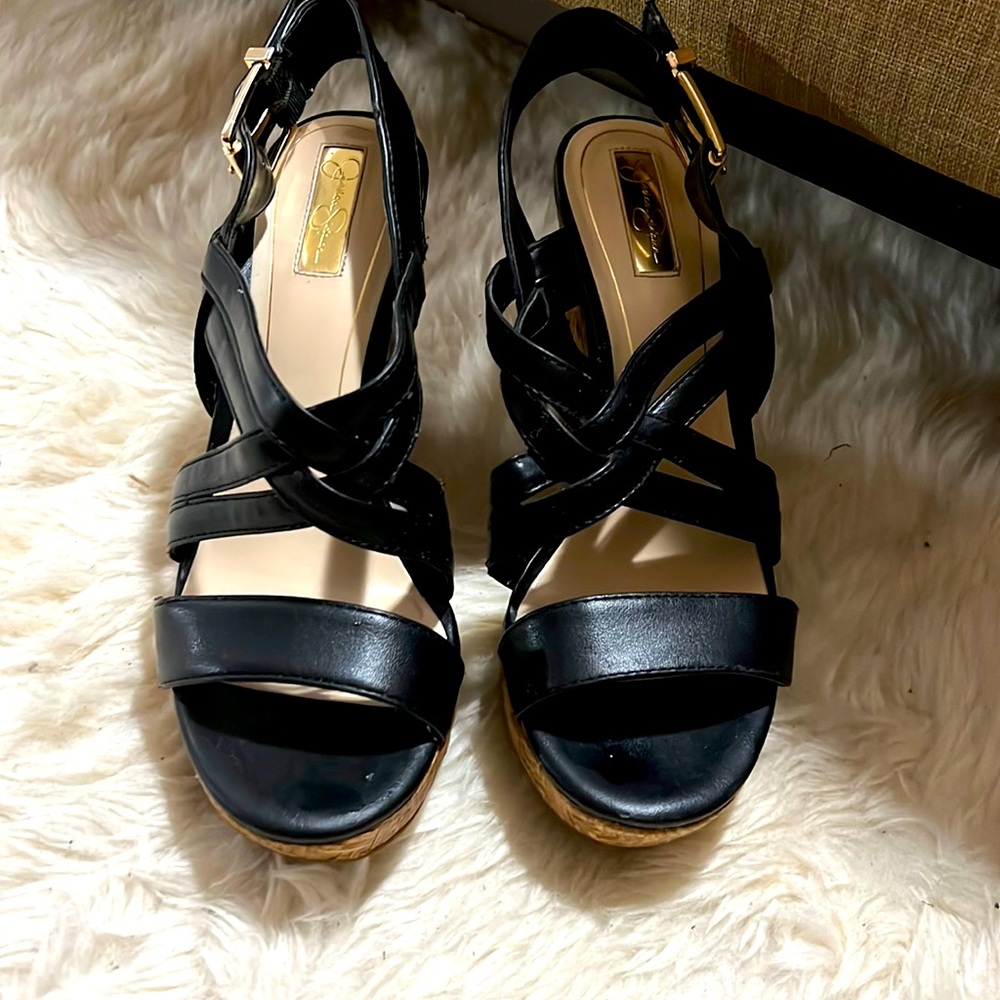 Jessica Simpson black strappy wedge size 8
